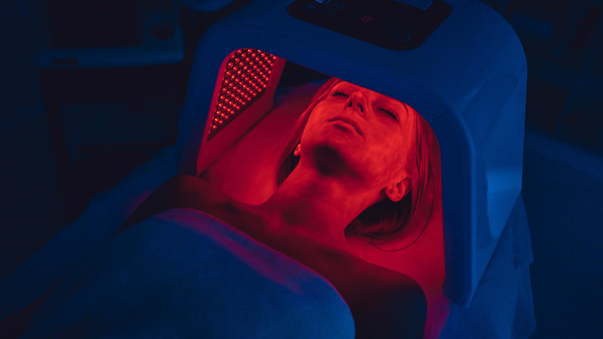 Red light therapy: Benefits and side effects